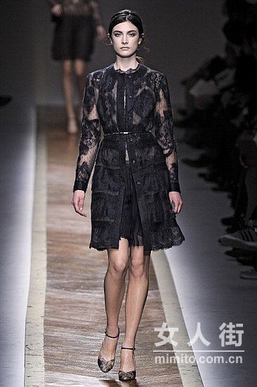 Valentino Fall 2011优雅的巴黎魅影