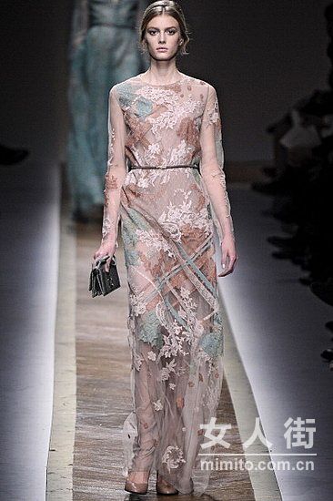 Valentino Fall 2011优雅的巴黎魅影